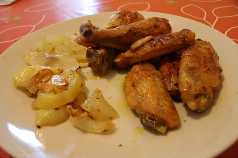 Receta De Pollo Al Ajillo Con Patatas A Lo Pobre Unareceta