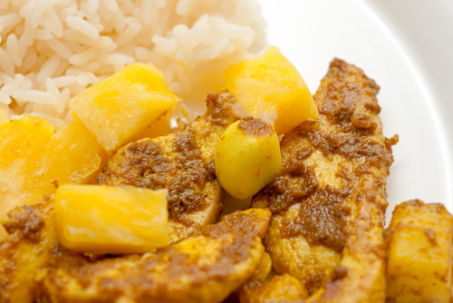 Receta de pollo al curry con piÃ±a