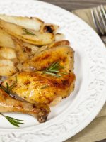 Receta de muslos de pollo al horno al ajillo