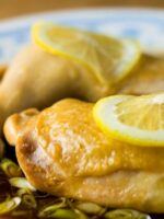 Receta de muslos de pollo al horno con limón