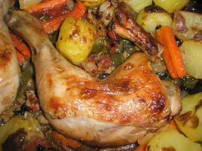Receta de muslos de pollo al horno con verduras