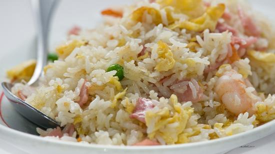 Receta de arroz tres delicias frito