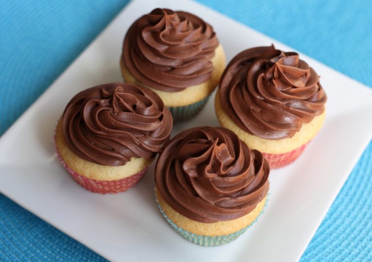 Receta de buttercream de chocolate blanco