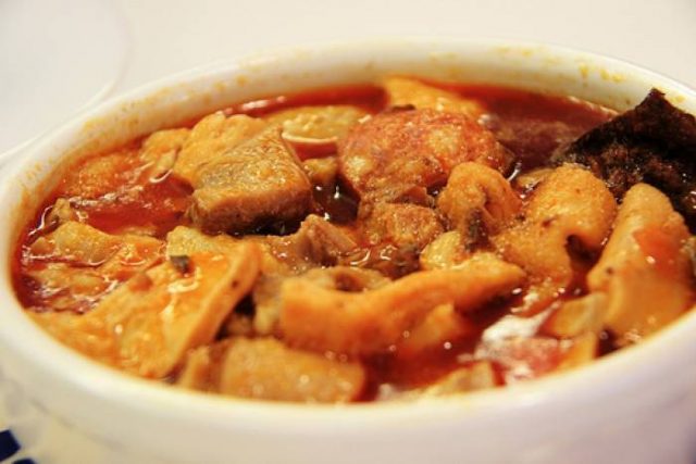 ¿Cual es el plato gastronomico mas emblematico del ambito Iberico? - Página 2 Receta-callos-a-la-madrile%C3%B1a-de-cordero-640x427