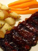Receta de receta de costillas al horno con patatas Receta de costillas al horno con patatas