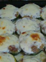 Receta de zapallitos rellenos con salsa blanca