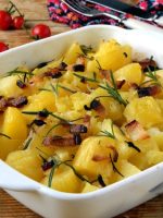 Receta de patatas al horno con cebolla