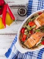 Receta de salmón al horno con verduras