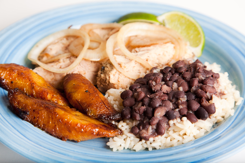 Receta de frijoles con arroz colombiano