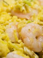 Receta de huevos revueltos con gambas