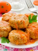 Receta de albóndigas en salsa de cebolla