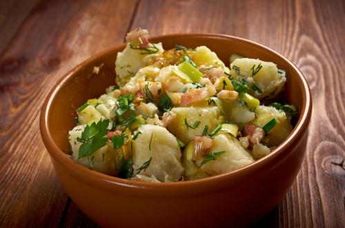 Receta de ensalada de patata con bacalao 