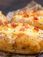 Receta de patatas al horno rellenas de jamón