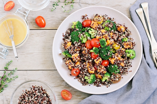 Receta de ensalada de quinoa y brócoli 