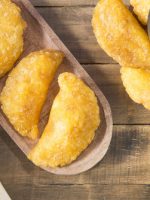 Receta de empanadas de yuca con pollo