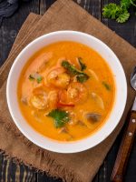 Receta de caldo de pescado canario