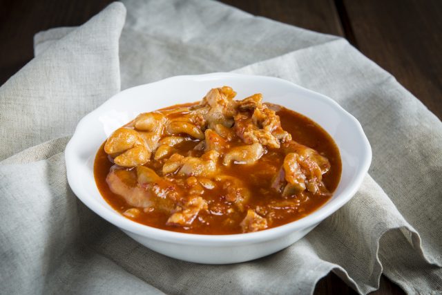 Receta de manitas de cerdo guisadas en olla rápida