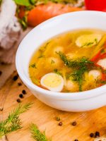 Receta de caldo de gallina peruano