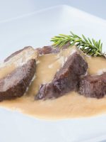 Receta de carrilleras de cerdo en salsa de champiñones