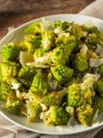 Receta de romanescu con piñones