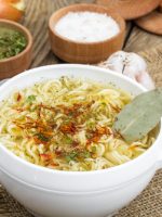 Receta de fideos a la cazuela con conejo