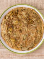 Receta de tortilla de alcachofas y cebolla