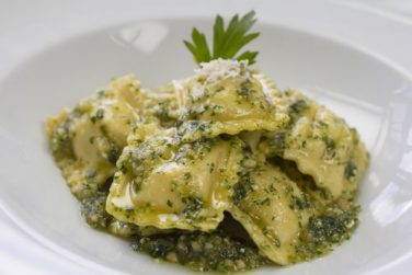 Receta De Raviolis Al Pesto - Unareceta.com